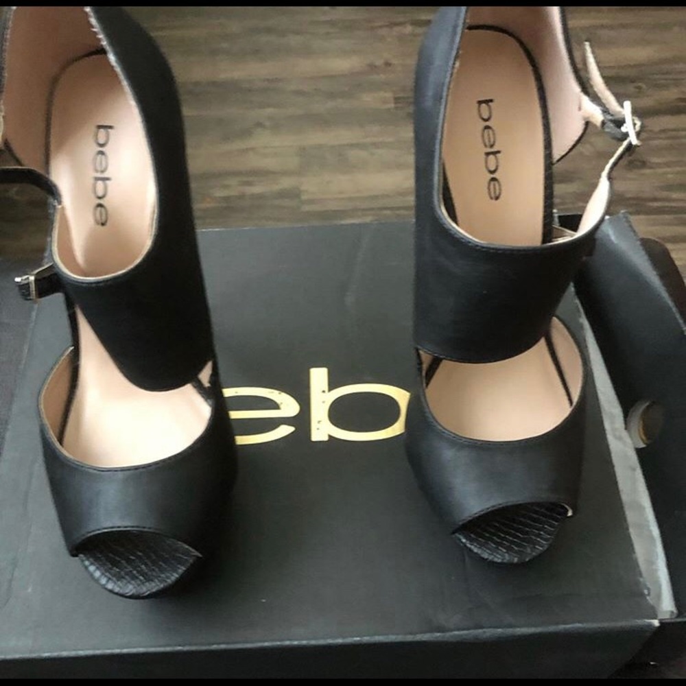 Bebe Ladies heel sandals
